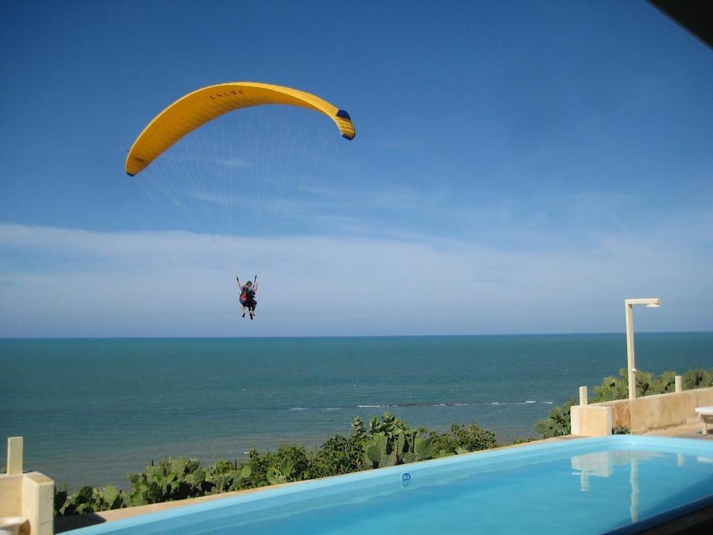 Azul Marinho Inn 2*